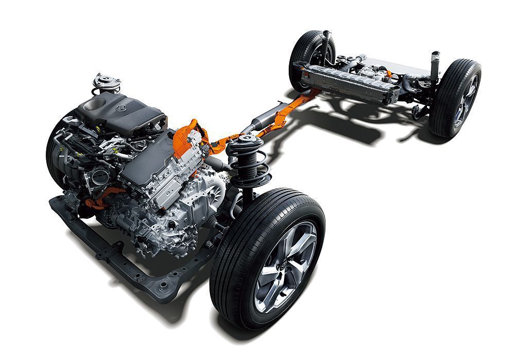 Toyota RAV4 Hybrid的2.5L燃油引擎具備178ps馬力、22....