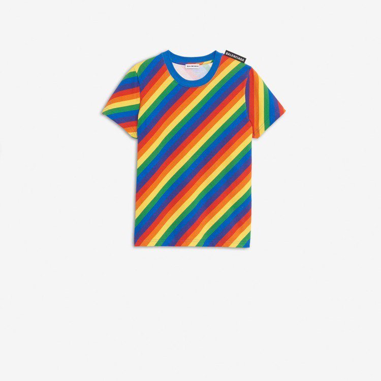 Balenciaga彩虹T恤。圖／摘自官網
