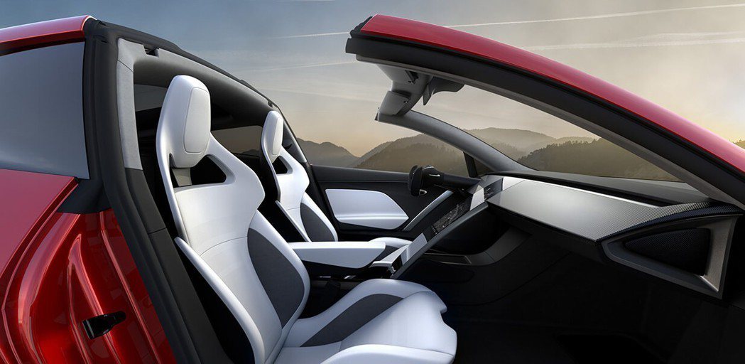 據Roadster測試員表示，實際上市的版本還可能更快！ 摘自Tesla