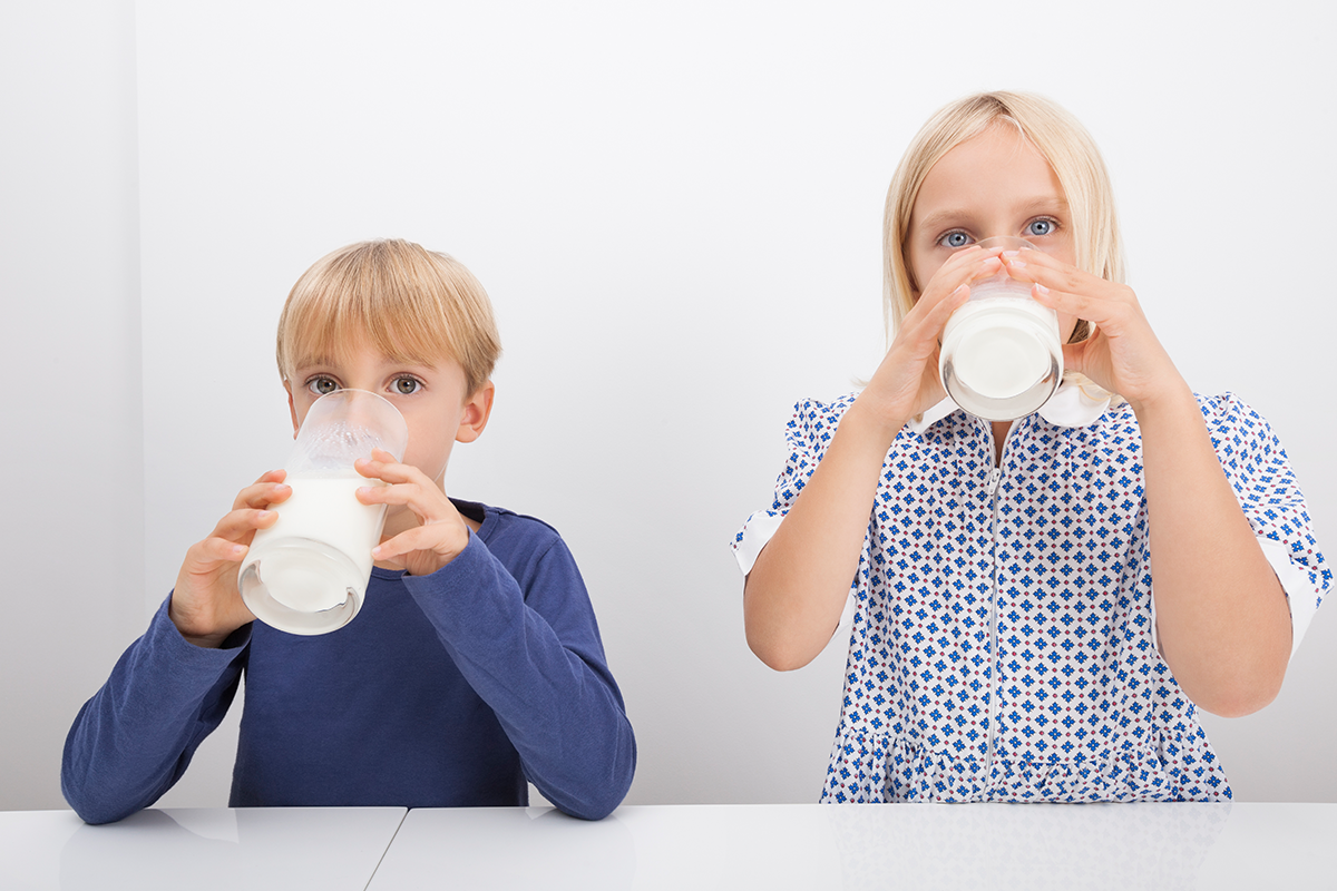 英國一項研究建立的「飲料水分指數」顯示，牛奶補水的效果最好。
