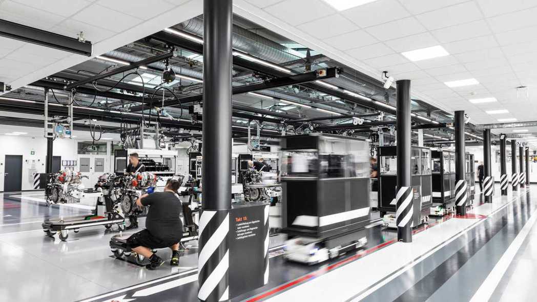Mercedes-AMG於德國Affalterbach的工廠另闢一條產線生產M1...