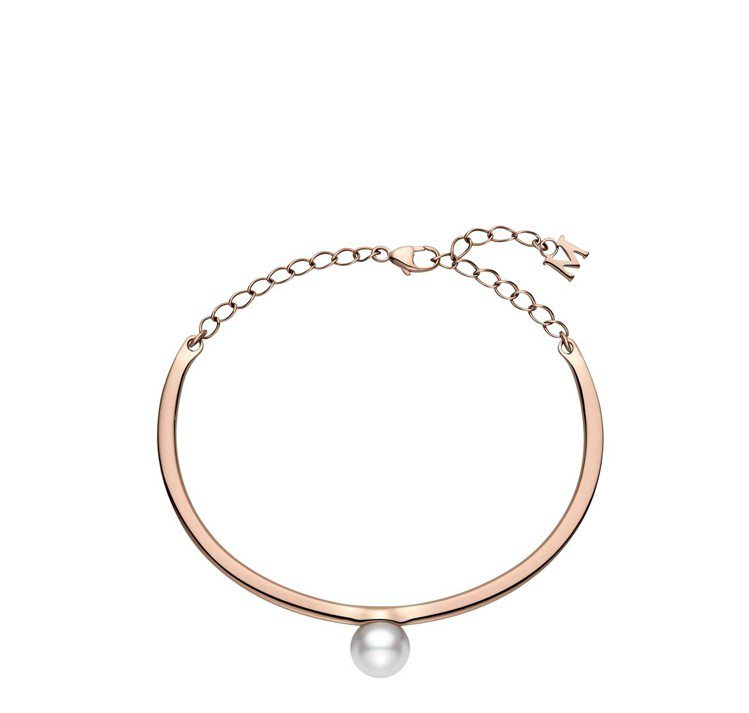 MIKIMOTO珍珠手環，18K粉紅金鑲嵌日本Akoya珍珠，79,800元。圖...