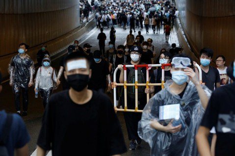 反送中給台灣的啟示：香港年輕世代正經歷的「亡國感」