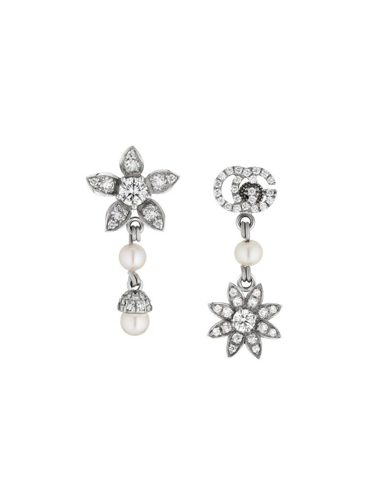 Gucci Flora 18K白金GG與花卉圖案鑲嵌鑽石與珍珠耳環，15萬8,500元。圖／古馳提供