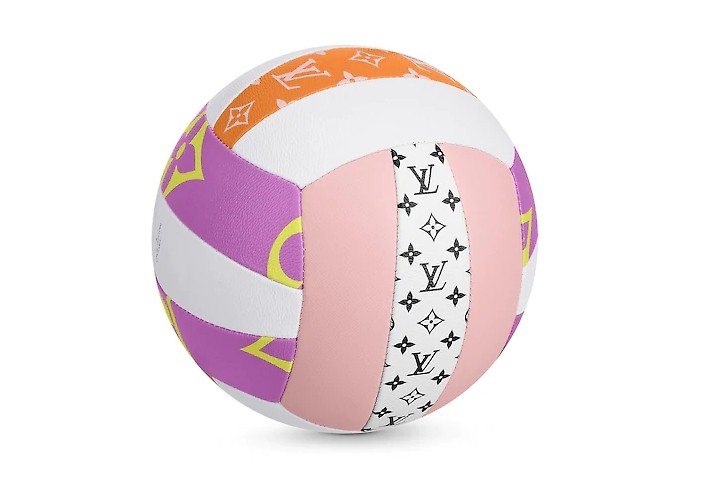LV超夢幻排球！粉紫 ╳ 粉紅甜心霜淇淋配色，還有撞色印花網袋讓人捨不得打