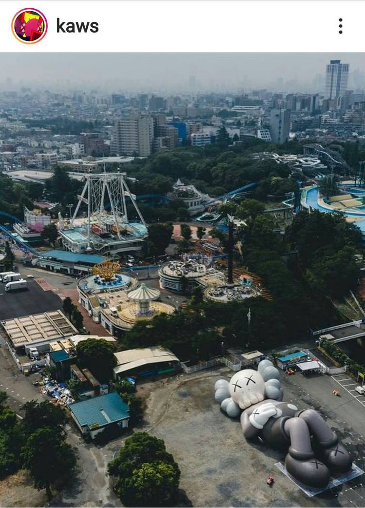 KAWS巨型公仔藝術的「KAWS:HOLIDAY」活動，即將前進日本富士山。圖／...