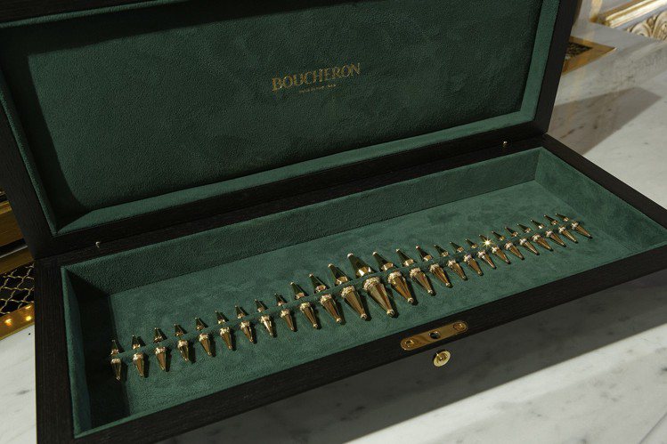 JACK系列的高級珠寶首度亮相，一盒26件可隨意選擇配戴。圖／寶詩龍提供