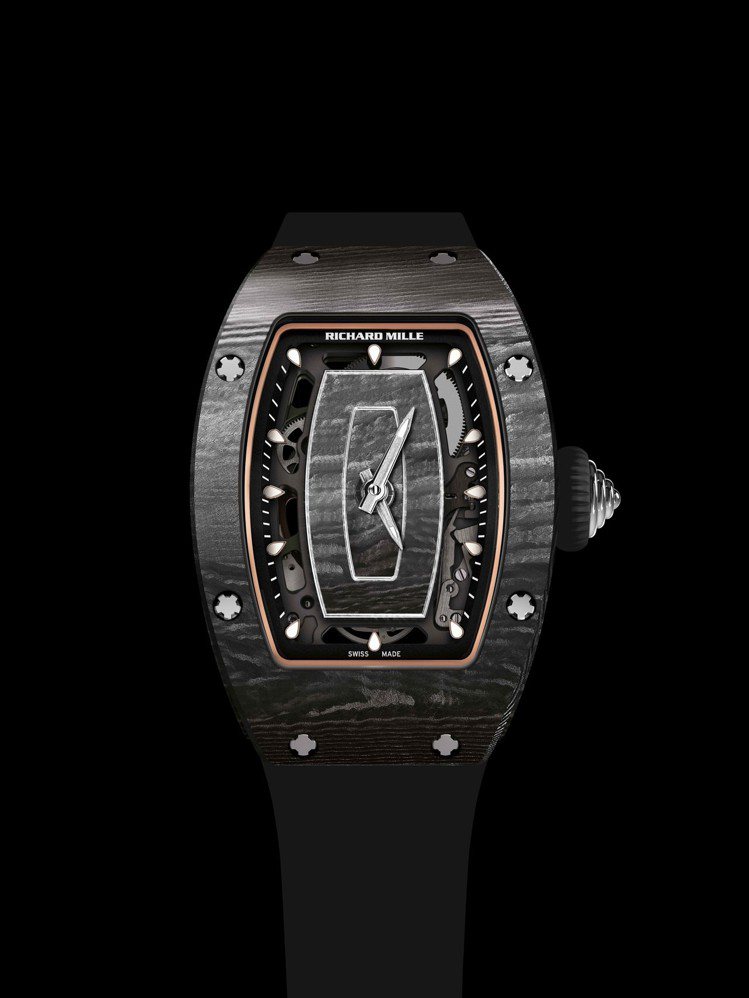 RICHARD MILLE RM 07-01自動上鍊腕表，Carbon TPT®表殼，約237萬元。圖／RICHARD MILLE提供
