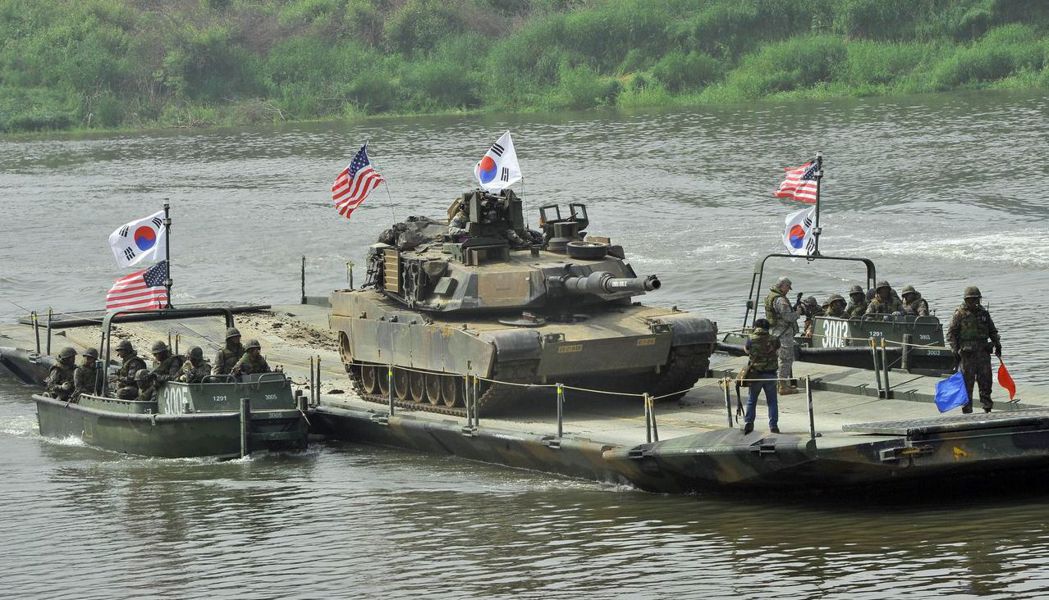 M1A2戰車參加美韓聯合軍演。 （法新社）