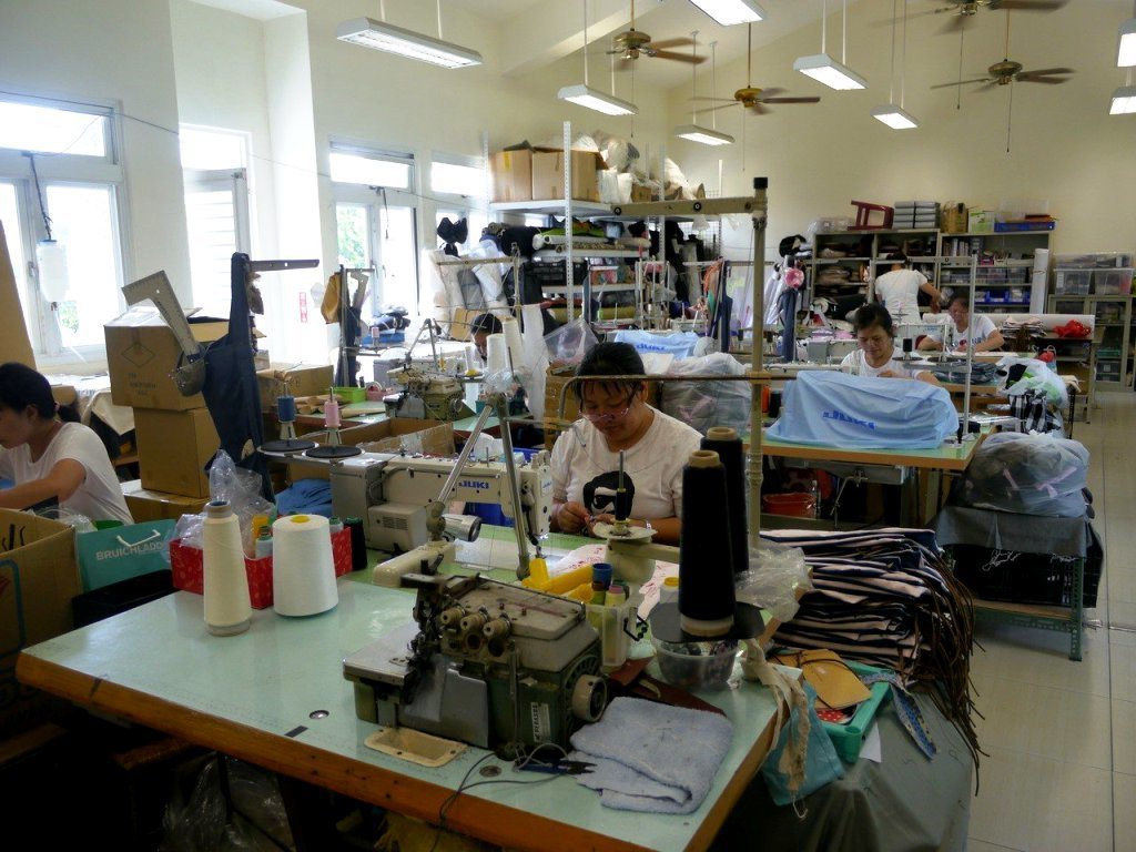 杉林大愛縫紉生產合作社，未來將轉型成為縫紉職訓班。 圖／徐白櫻攝