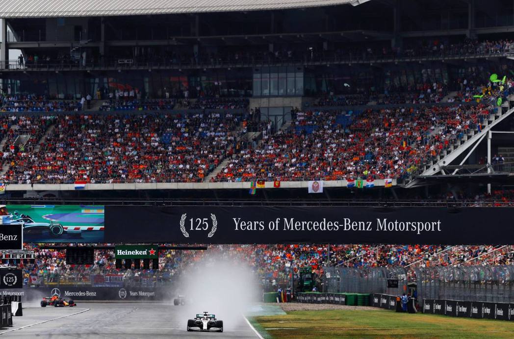 Mercedes賓士支持賽車運動已經長達125年。 摘自Mercedes F1