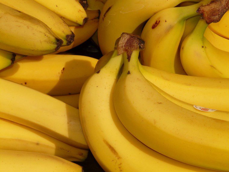 香蕉不只可以幫助便秘，飯後一根香蕉，還能助消化。圖／摘自 pexels