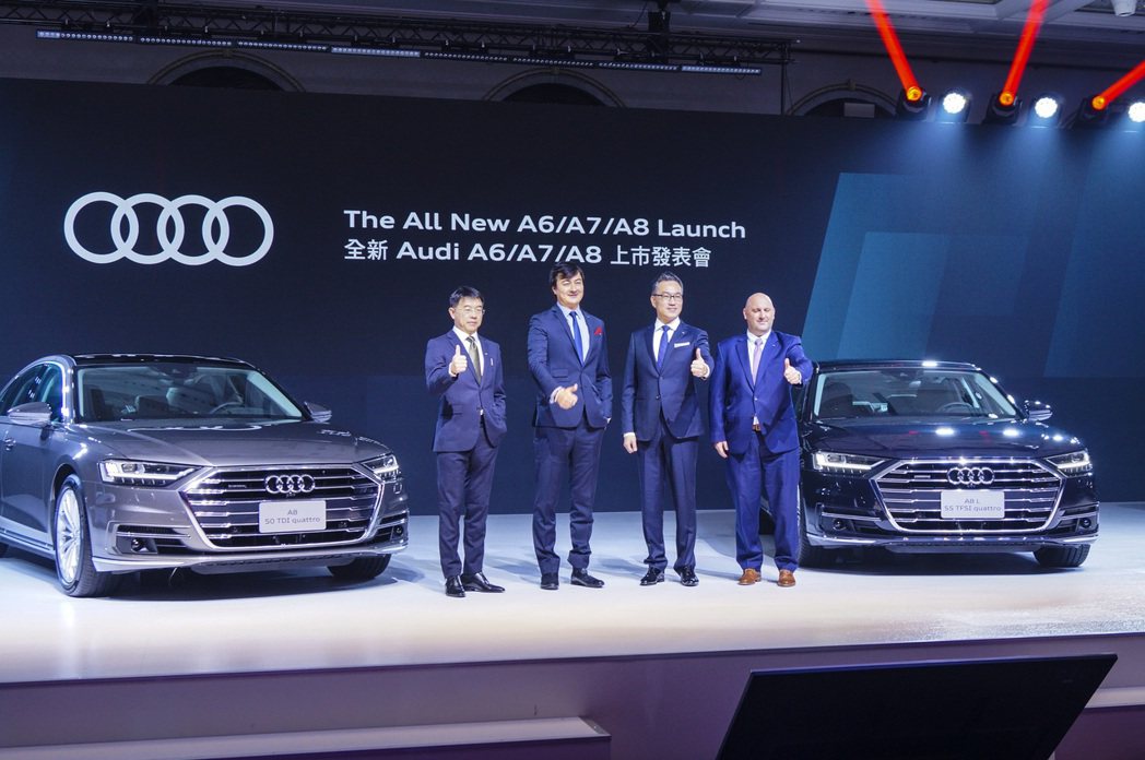 台灣Audi總裁Matthias Schepers(左2)表示這些影響產品上市的問題都已經獲得解決。 記者趙駿宏／攝影