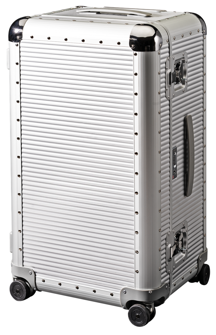 FPM Bank S系列31吋鋁合金行李箱，41,500元。圖／碧陞國際提供