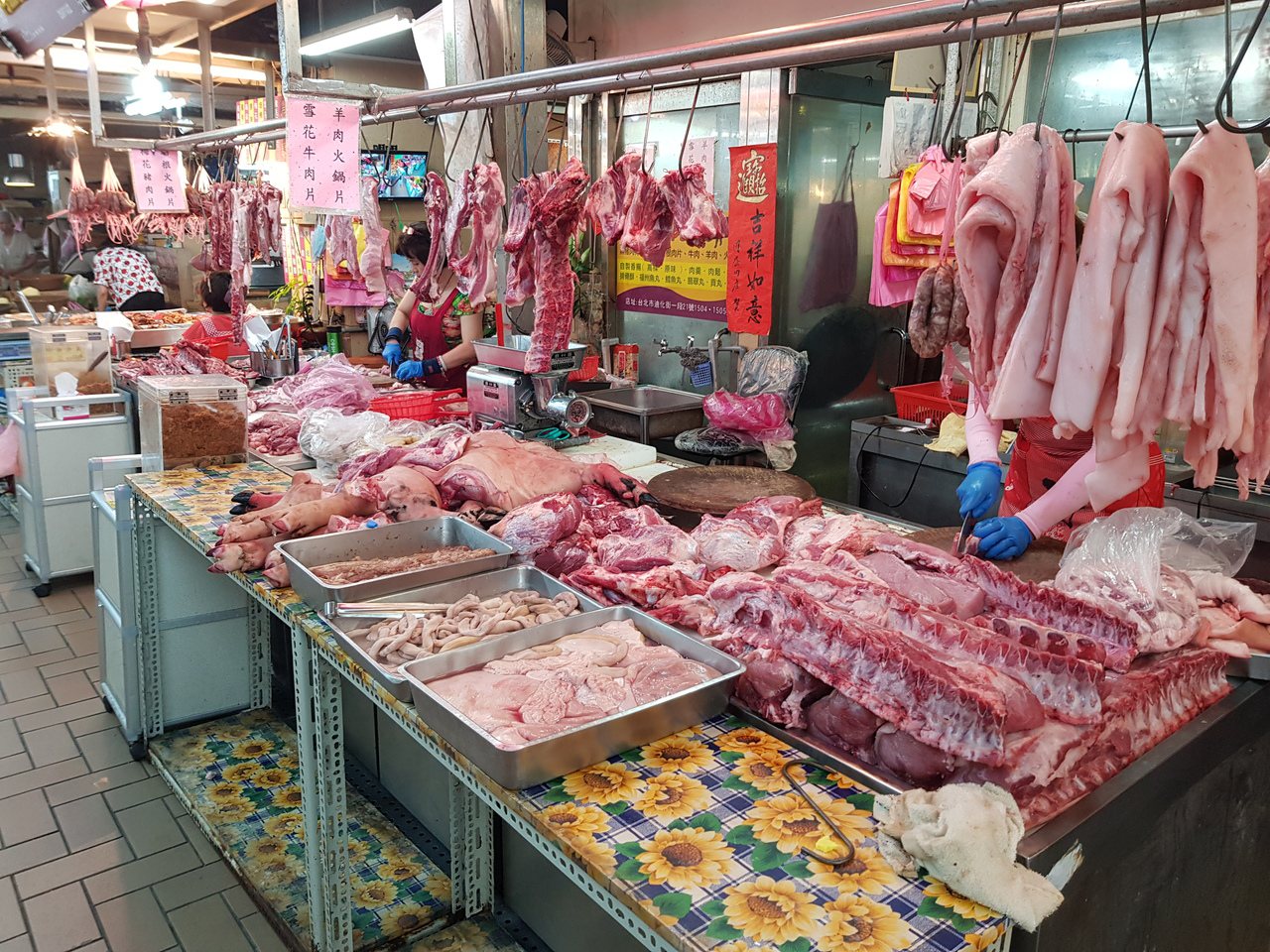 在各式肉類產品當中，國人消費最大宗的仍是豬肉、禽肉。記者翁浩然／攝影