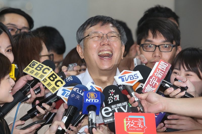 9月6日，台北市長柯文哲脫口說「陳菊是比較肥的韓國瑜」，引發失言質疑。 圖／聯合報系資料照