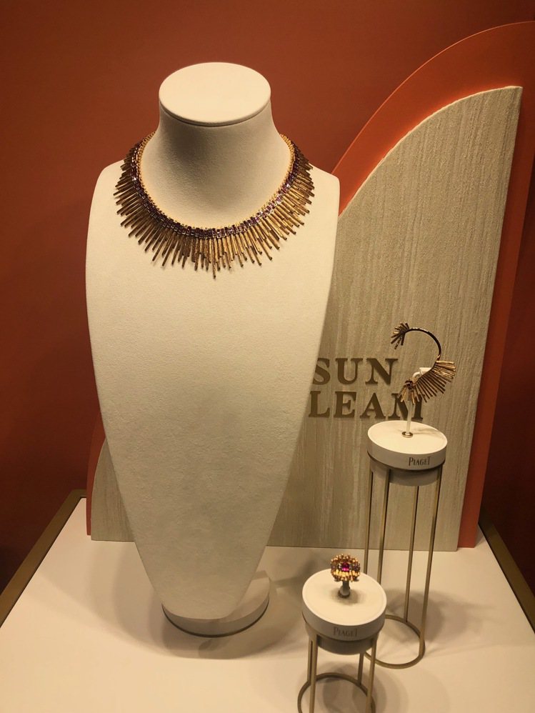 伯爵金燦綠洲系列頂級珠寶於曼谷展出。記者孫曼／攝影