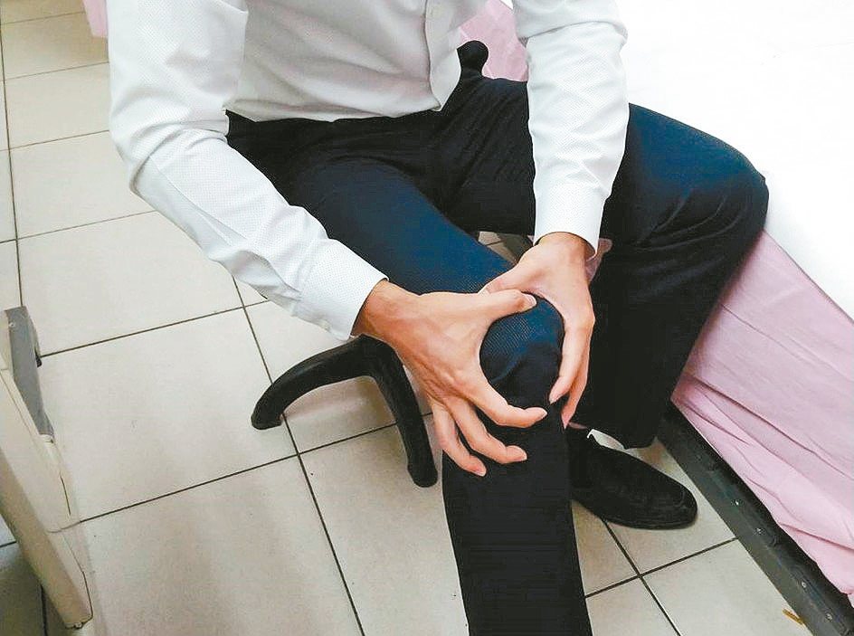 40至50歲膝蓋疼痛，有可能是久坐、缺乏運動造成肌少症。