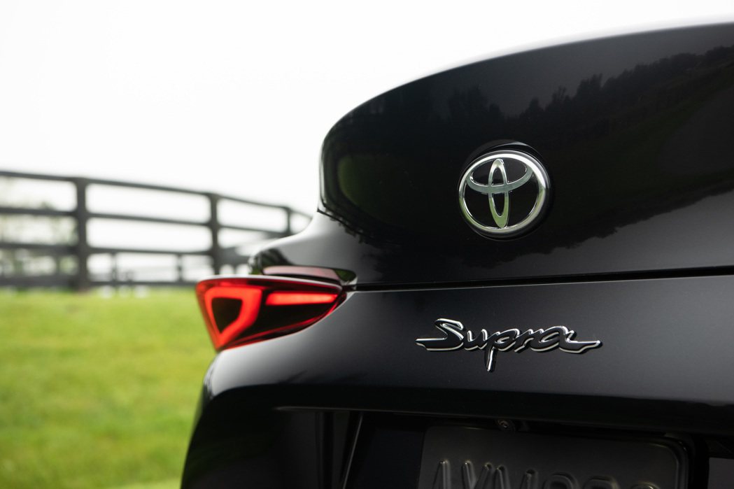 第五代Toyota Supra在擠了整年的牙膏後，終於在2019北美車展上正式發...