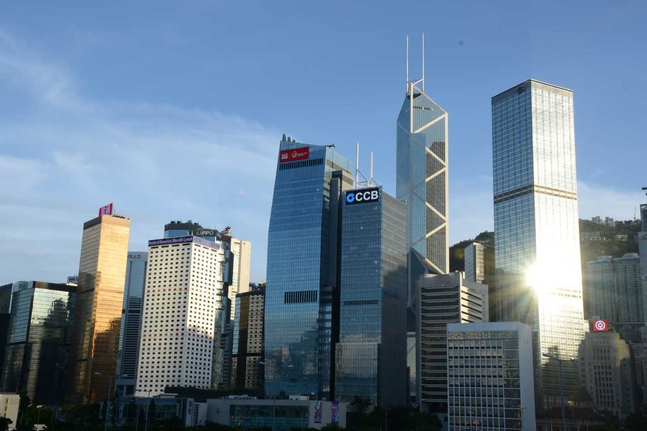 中美貿易戰加政局動盪 9月香港PMI 41.5仍處收縮 | 聯合新聞網