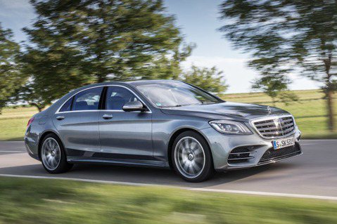 Mercedes-Benz指定車系乙式保險加碼贈送　本月入主S-Class再享頂級溫泉饗宴