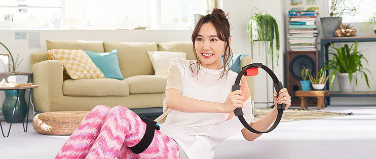 日本國民老婆新垣結衣遊玩《健身環大冒險》的超萌模樣。