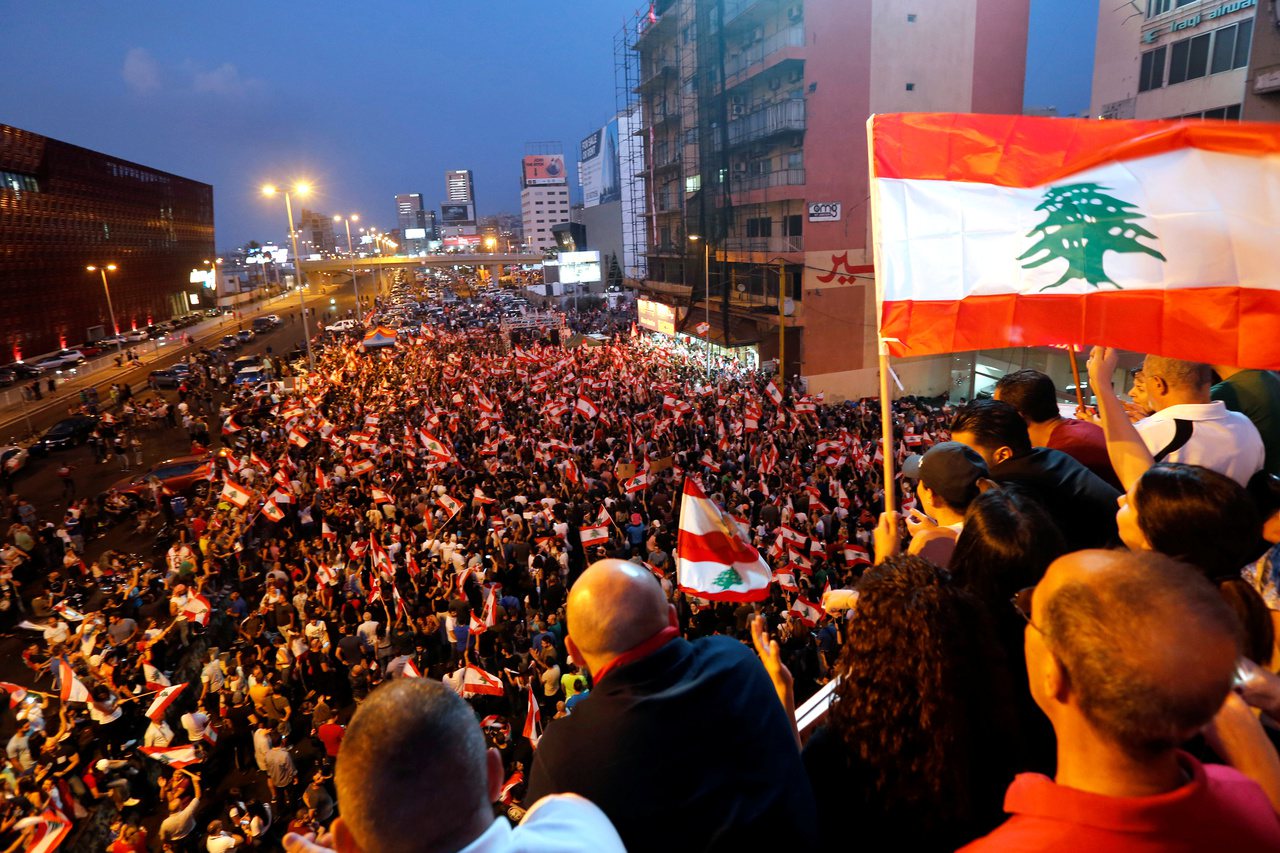 黎巴嫩反政府示威運動仍未見停止跡象。（路透）