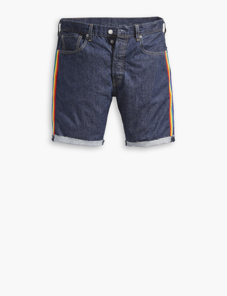 LEVIS平權系列丹寧短褲，售價3,290 元。圖／LEVIS提供