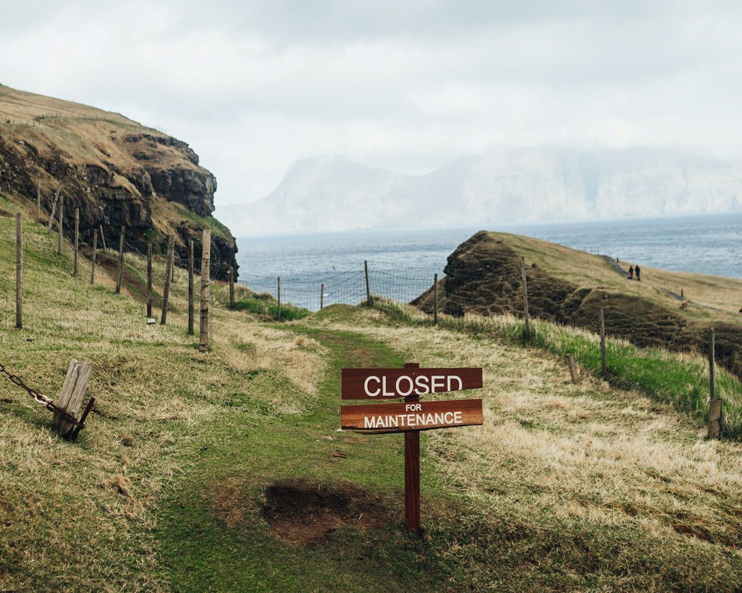 丹麥法羅群島近幾年遊客增加10%，今年宣布暫時關閉當地10大熱門景點，由一支國際...