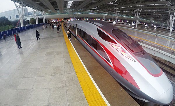 京滬高鐵是中國大陸最賺錢的高鐵。 （新華社）