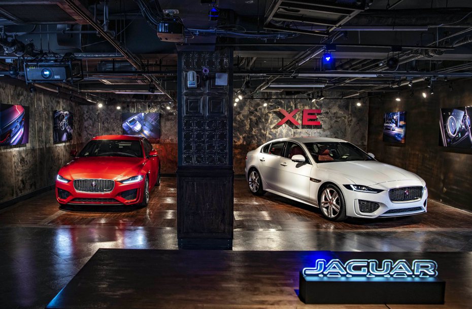 New Jaguar XE即日起啟動接單預售，建議預售價219萬元起，入主即享Jaguar Land Rover全車系一致之0負擔5年原廠保養專案。 圖／Jaguar提供
