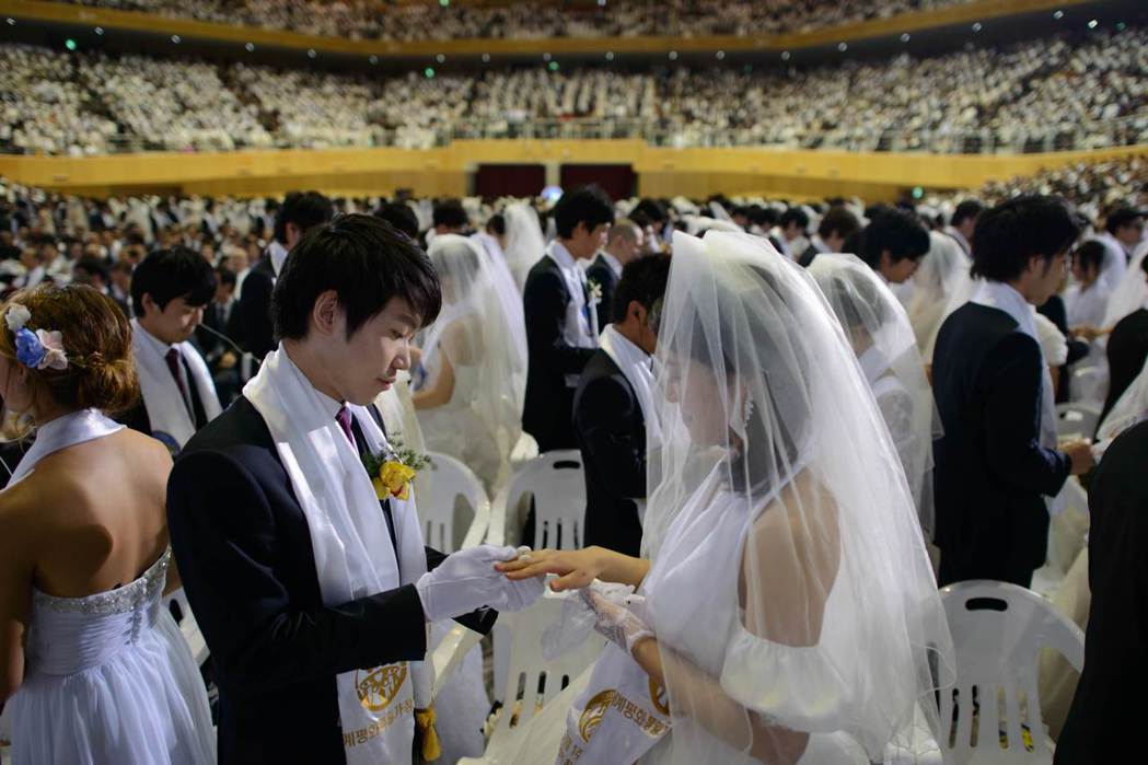 南韓鄉村地區男性愈來愈難以找到當地女性結婚，因為很少有人願意或能夠照顧年邁的公婆...