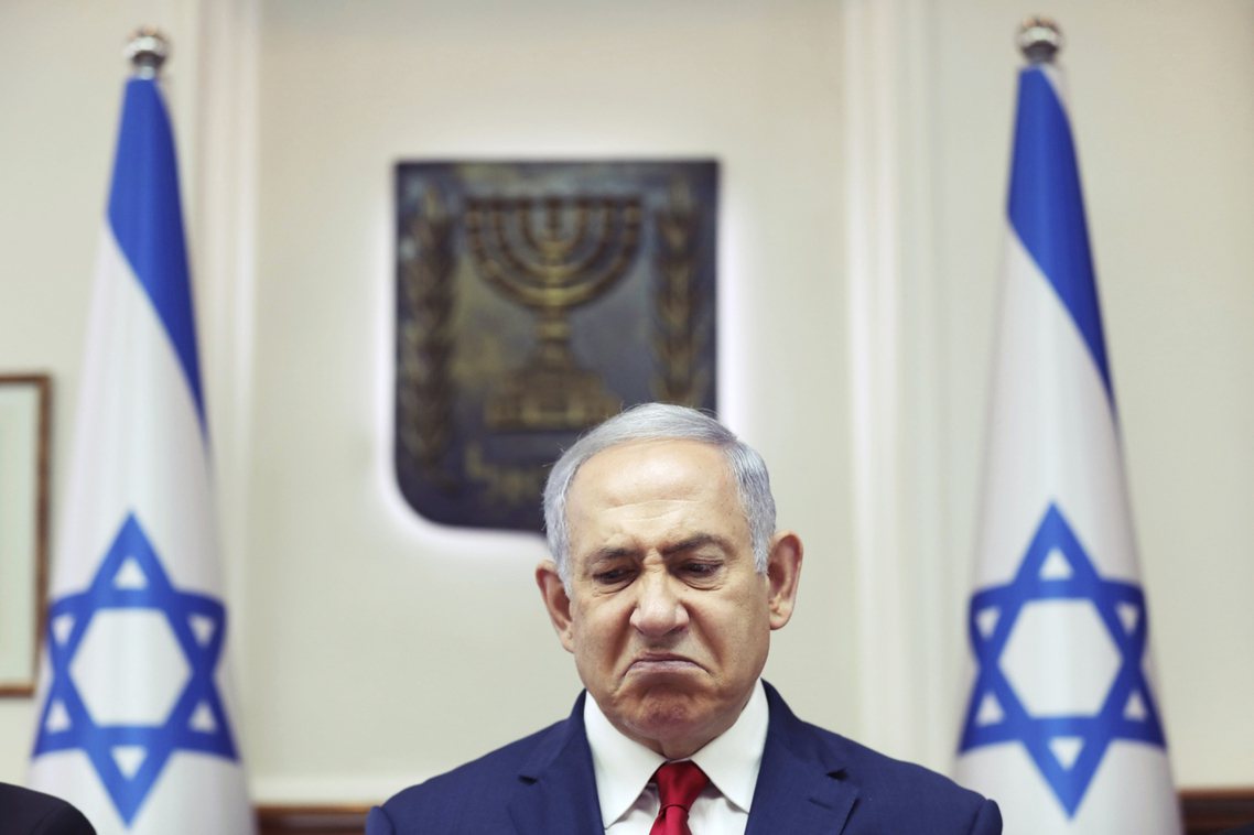 以色列總理納坦雅胡（Benjamin Netanyahu），21日被以收賄、詐欺...
