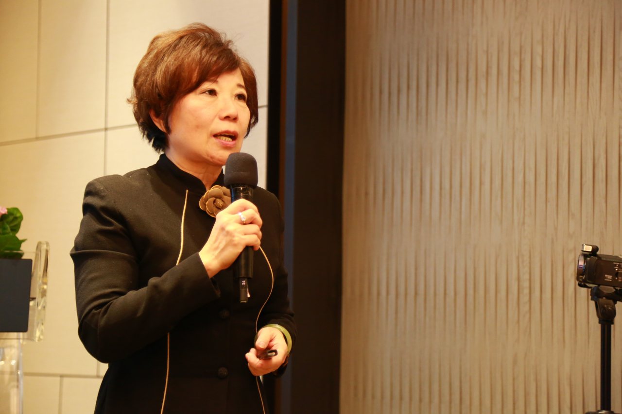 台灣癌症基金會副執行長蔡麗娟表示，HPV病毒不僅是對女性造成威脅，男性也逃不過。圖／台灣癌症基金會提供