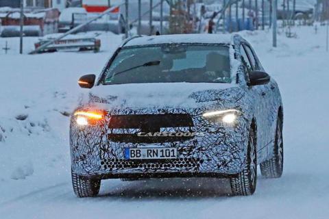 全新Mercedes-Benz EQA電動車雪地捕獲　改以休旅姿態露面