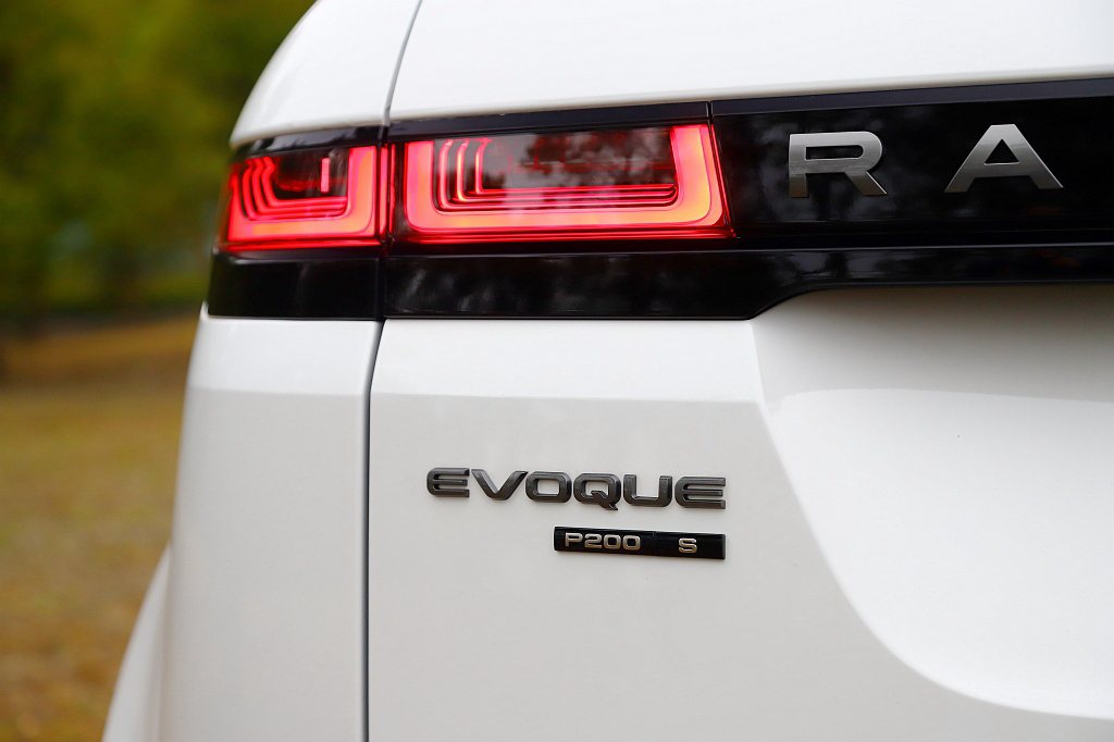 全新第二代Land Rover Range Rover Evoque不僅外觀造型...