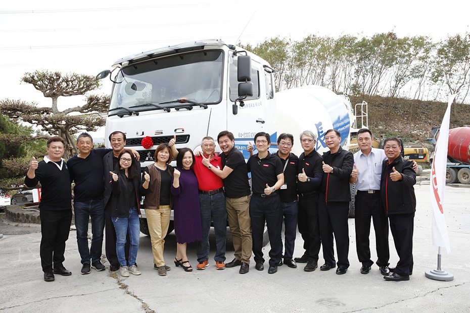 FUSO總代理「台灣戴姆勒亞洲商車股份有限公司」，成立不到三年就達到2萬台的里程碑。 圖／DTAT提供