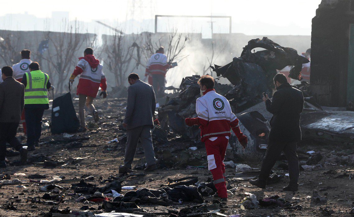 烏克蘭方面表示，由於失事航班是烏克蘭籍航空，機上176名罹難者中又有63名加拿大...