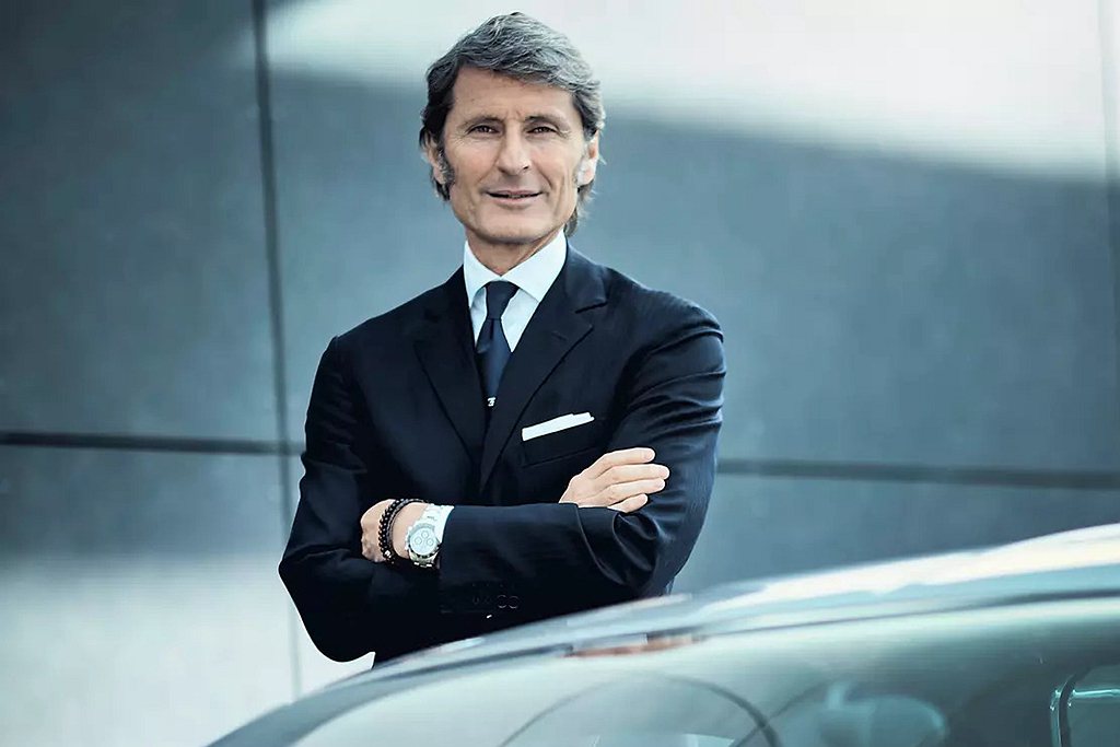 去年是Bugatti建廠110周年，在經過一連串活動慶賀之後品牌CEO Step...