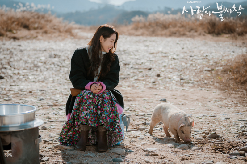 《愛的迫降》劇照。 圖／tvN