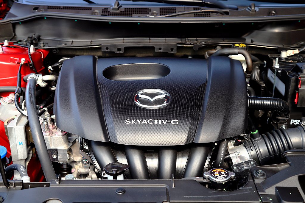 縱使排氣量不變，但這具1.5L SKYACTIV-G汽油引擎的內部確有大幅調整，...