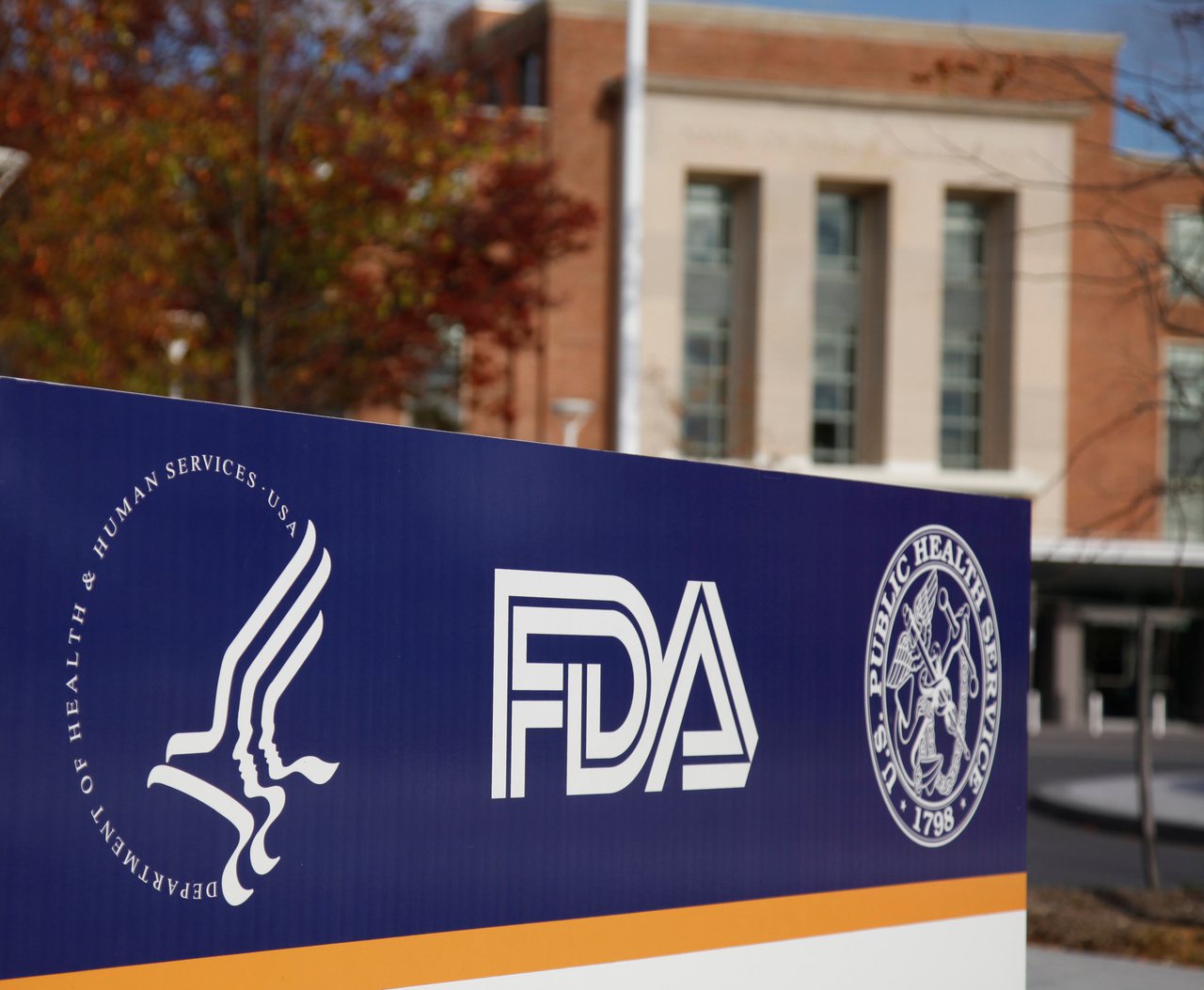 聯邦食品暨藥物管理局(FDA)批准第一個使用在家採集唾液樣本的冠狀病毒檢測法。<br />路透社