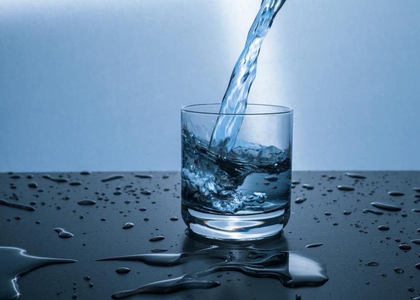 好好喝水，可是保持營養健康的最基本關鍵啊！ 圖／pexels