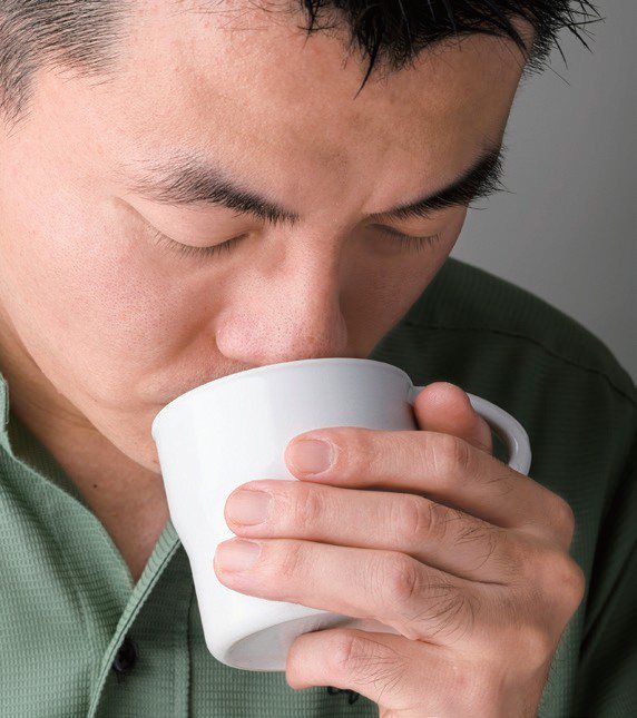「日本咖啡之神」教你如何手沖一杯好咖啡。圖／幸福文化提供