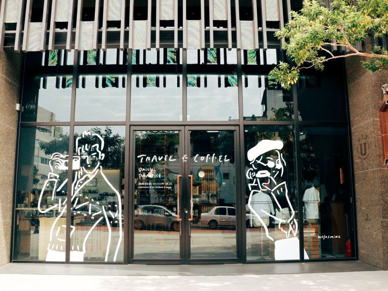 台南U.I.J Hotel & Hostel友愛街旅館與WHOSMiNG合作，推出以「Travel & Coffee Daily Practice旅行與咖啡的日常實踐」為主題的策展。圖／U.I.J提供