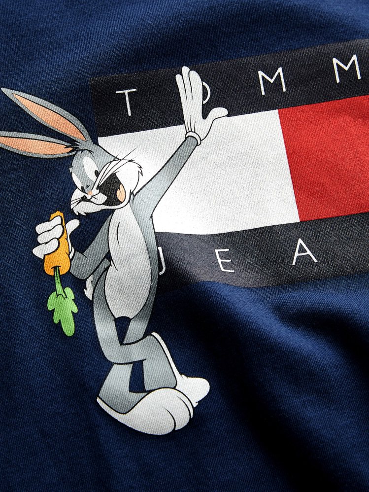 Looney Tunes兔巴哥與Logo結合。圖／TOMMY HILFIGER提...