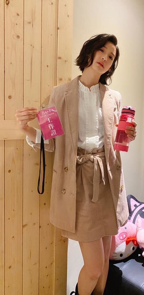 賴雅妍表示除了多喝水，喝對時間也對保養很有幫助。 圖／摘自賴雅妍臉書