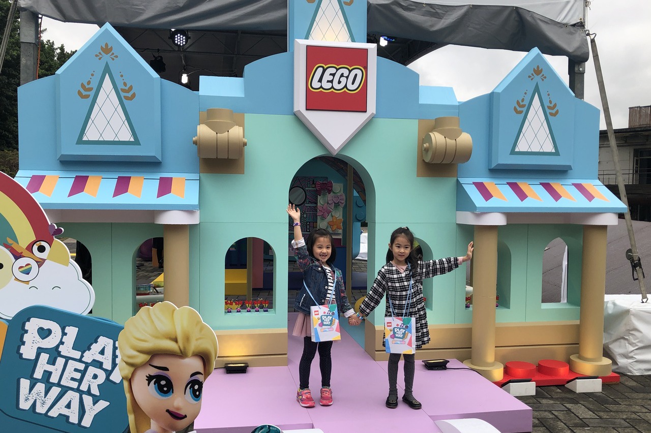 連假溜小孩勝地！LEGO把夢幻城堡變大了  可以攀岩還能闖關冒險去 