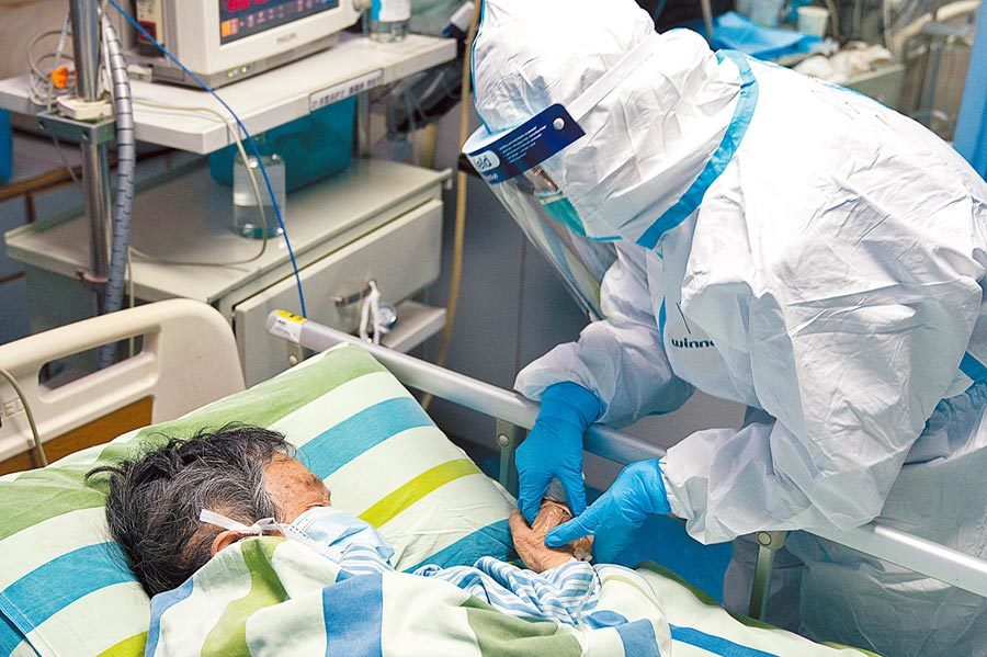 鍾南山預計，全球的新型肺炎疫情會在這個月底出現轉捩點。新華社資料照片