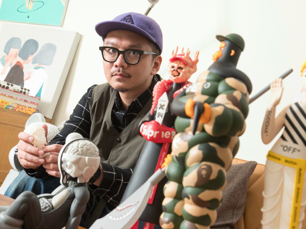 大學主修傳統水墨的王宗欣，是近年市場聲量高漲的跨界藝術家。 圖／陳立凱拍攝